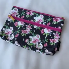 花柄ポーチ