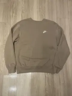 Nike ブラウン クルーネック トレーナー