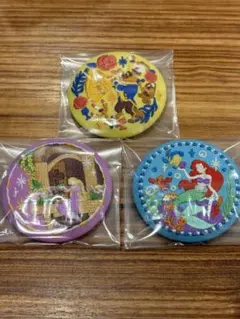 ディズニー刺繍缶バッジ