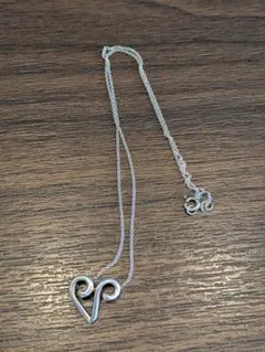 HYDE 非売品 シルバーカラーhロゴネックレス - メルカリ