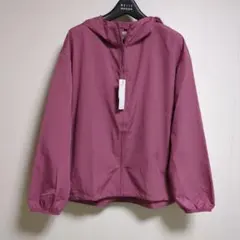 UNIQLO　ポケッタブルUVカットパーカー　ジャンバー　収納袋付