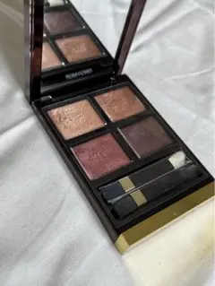 トムフォードビューティー　アイカラークォード　4Aハネムーン