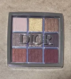 Dior アイシャドウパレット 9色　！値下げ中！のサムネイル