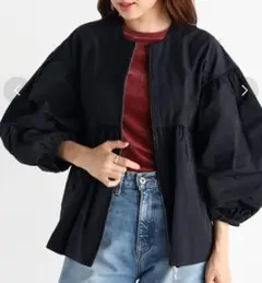 【新品】Vin ヴァン ヤマダヤ バルーンスリーブペプラムブルゾン ネイビー