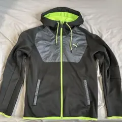 Puma フード付きウィンドブレーカー