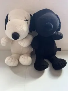 KAWS スヌーピー ぬいぐるみ　Mサイズ 白黒セット カウズ