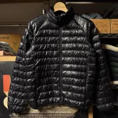 タウンユース ビジネスユースにも 00s UNIQLO ライトダウン 光沢