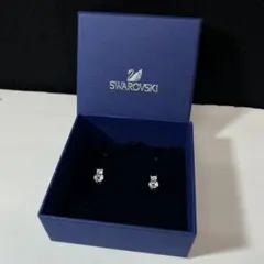 【SWAROVSKI/スワロフスキー】両耳ピアス　レディース　小物　アクセサリーのサムネイル