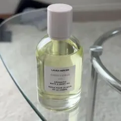 Laura Mercier ボディバター アンバーバニラ 175g - メルカリ