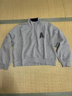GU ハーフジップ トレーナー　グレー A刺繍のサムネイル