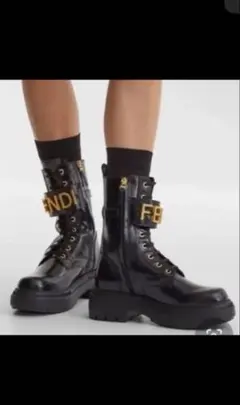 2025年最新】fendi ブーツ レディースの人気アイテム - メルカリ