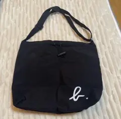 【新品】ショルダーバッグ 斜め掛け ナイロン 軽量 男女兼用　黒　 数量限定