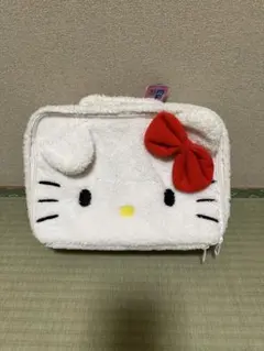 サンリオ　ハローキティ　ハイクオリティ　もこもこトランク
