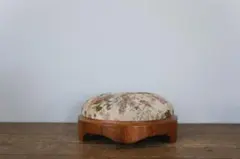 英国アンティーク木製フットスツール/オットマン/踏み台/刺繍(92-118-2) 英国アンティーク木製フットスツール/オットマン/踏み台/刺繍(92-118-2