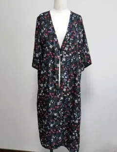 新品【レイカズン】羽織り（フリーサイズ）花柄 5分袖 summer