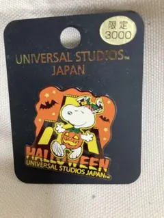 ユニバーサル・スタジオ・ジャパン ハロウィン スヌーピーピンバッジ おまけ１個