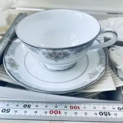 ❤️メルヘン88❤️】Noritake 人参柄 プレート 皿 - メルカリ