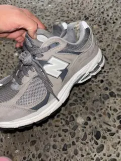 New Balance グレー スニーカー　2002r