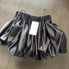 ⭐︎ZARA⭐︎ベアトップ　ブラック