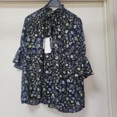 UNIQLO　PAUL & JOEコラボ　シフォン花柄ブラウス