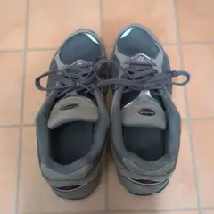 27.0cm ニューバランス 2002R "グレー" 2002R