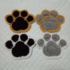 肉球モチーフ4枚(ベージュ×黒・グレー、白×黒・グレー)