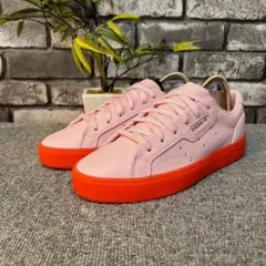 アディダス スリーク ピンク 22.5