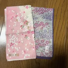 桜柄と花柄のハンカチ2枚セット