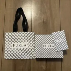 【美品】FURLA ショップ袋と箱 セット