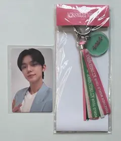 TXT ヨンジュン　ストラップ　MOAゾーントレカ