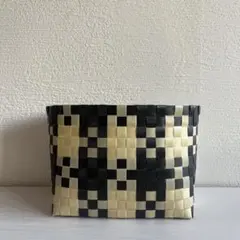 Item thumbnail for item 55fe3c3d-1b59-45dd-99b2-34b81d094f57