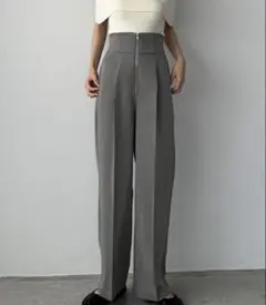 即購入⭕️Louere ルエレ ハイウエストスラックス ライトグレー