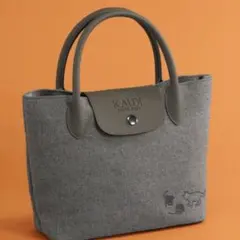 Item thumbnail for item 3a98c660-b71e-4be7-816e-eba93c4b3c25