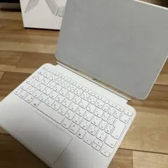 iPad Magic Keyboard folio 11インチ