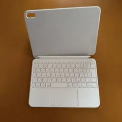 【ほぼ新品】iPad Magic Keyboard Folio ホワイト
