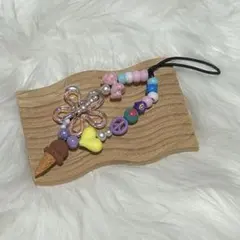 キーホルダー　スマホストラップ　携帯ストラップ　ビーズストラップ　ピンク　ブルー