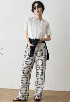 シアーディープラウンドTシャツ