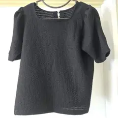 【美品】EDIT COLOGNE ふくれジャガードカットトップス 黒 Mのサムネイル