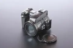 Nikon COOLPIX 5700 本体のサムネイル