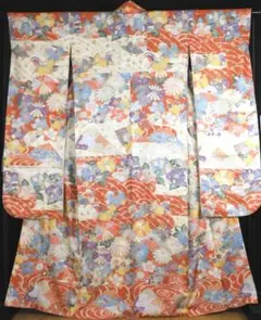 正絹・淡いお色に金彩輝くお振袖・花鳥図・着丈166cm