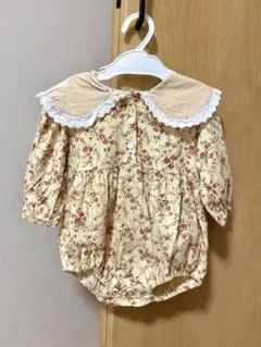 韓国服 花柄ロンパース（クリーム色、レース付き）