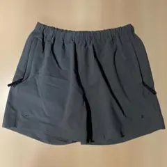 N.HOOLYWOOD ダークグレー ショートパンツ サイズ38のサムネイル