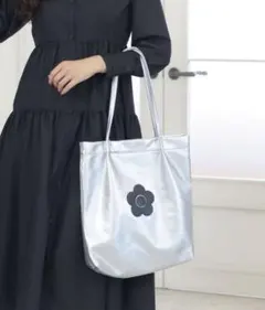 MARY QUANT マリクワ デイジーパッチソフト トート
