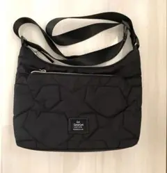 ハッシュアッシュブラックキルティングショルダーバッグ