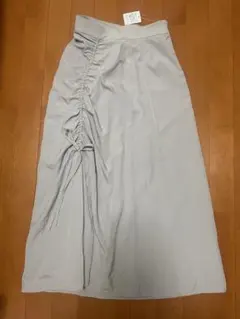 NATURAL BEAUTY BASIC ライトグレー タイトスカート S