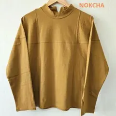 NOKCHA ノクチャ オリジナル ステッチ アンニュイ Tシャツ　キャメルのサムネイル