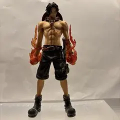 大型フィギュア ワンピース　『エース』