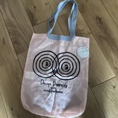 伊勢丹 新宿 ミナペルホネン ノベルティ ワンマイルバッグ バッジ付mina