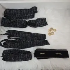 2025 CHANEL クリスマス　ホリデーラッピング　チャーム&リボン