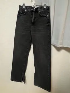 ZARA ブラック ストレートデニム